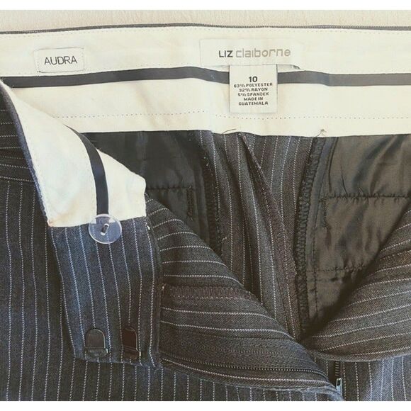 Liz Claiborne Women's dress pants AUDRA Grey/White Stripe Pants Women Size 10 - Picture 8 of 11